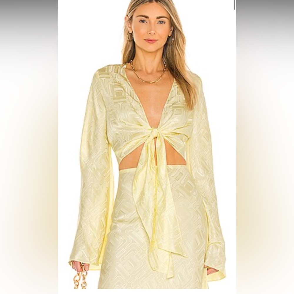Yvette Silk Jacquard Pale Yellow
RONNY KOBO SIZE M